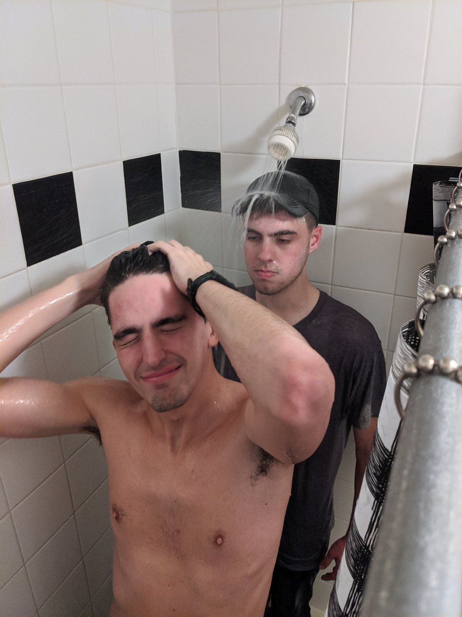 he still hasn't noticed that i'm here