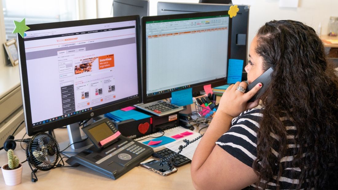 Wij hebben een geweldige uitdaging open voor de Servicedesk. Wil je weten wat je werkzaamheden zijn? Dit is een typische dag op onze afdeling. Ik neem je graag even mee!
zorgboodschap.nl/een-momentje-u… #servicedesk #klantenservice
#dtv #vacature
