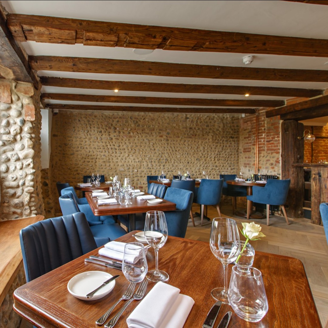 Join us for Lunch Du Jour and book a table today 2 Courses £ 19.50 / 3 Courses £25.00 
#Restaurantwithrooms #NorthNorfolk

theinghamswan.co.uk/lunch-du-jour