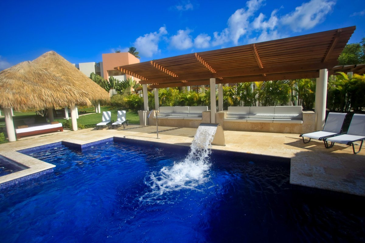 Secrets Royal Beach (@secretsroyal) on Twitter photo Desconectarse de su alrededor y liberar tensión a través de los beneficios del agua son solo algunos de los beneficios de nuestra sección de #Hidroterapia en #SecretsSpa by <a href="/Pevonia/">Pevonia Natural Skincare</a> spa.serpc@secretsresorts.com Desconectarse de su alrededor y liberar tensión a través de los beneficios del agua son solo algunos de los beneficios de nuestra sección de #Hidroterapia en #SecretsSpa by <a href="/Pevonia/">Pevonia Natural Skincare</a> spa.serpc@secretsresorts.com