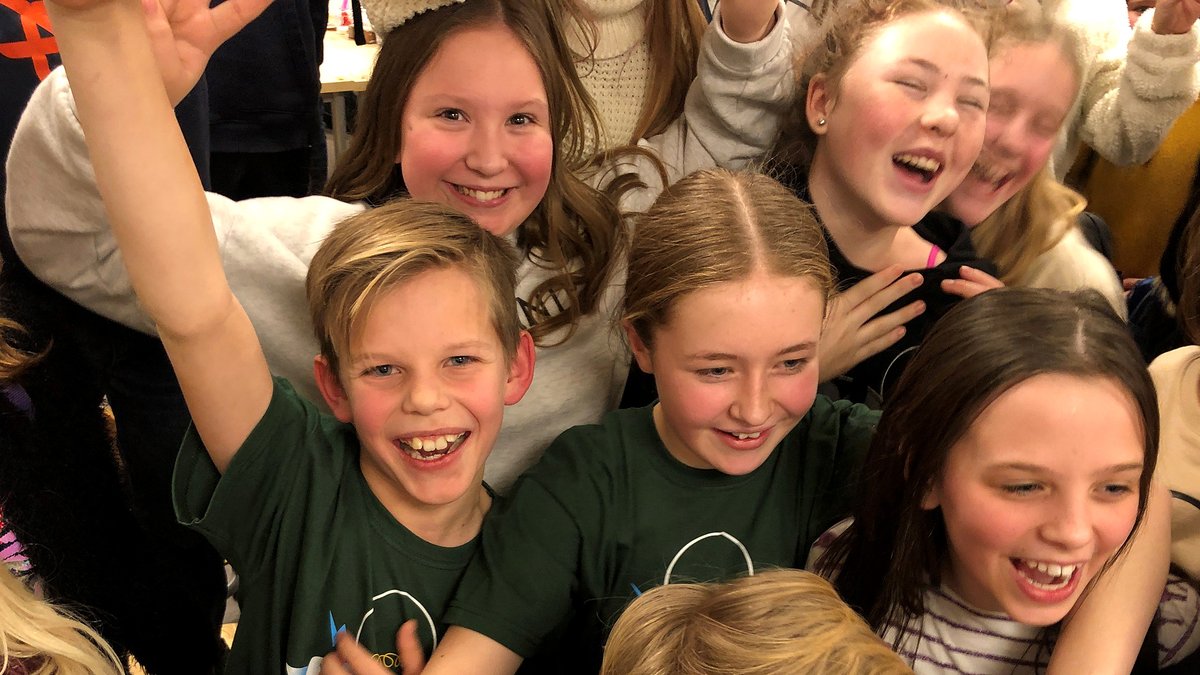 Sidsjöskolan klass Andromeda vinner första kvartsfinalen i #viifemman i Västernorrland! <a href="/barnradion/">Lilltroll</a> sverigesradio.se/sida/artikel.a…