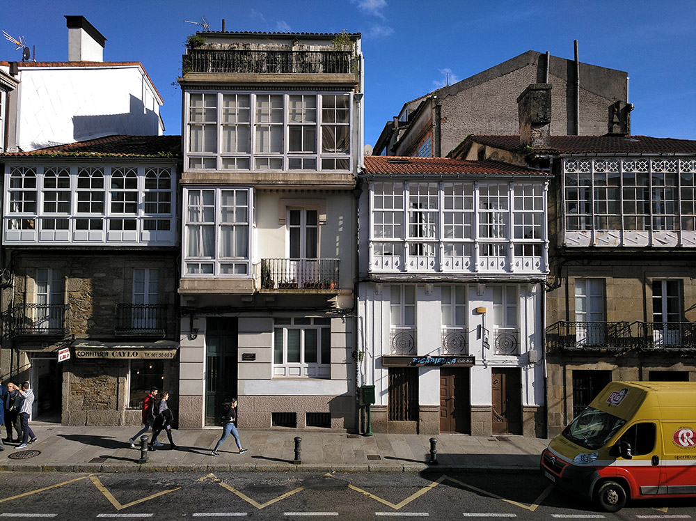 INTBAU's tweet photo. This year's Architecture Competition has launched. You can find out more about the accepted sites of Alzira, Santa Cruz de la Palma, Santiago de Compostela and Guadix here https://t.co/L0Q91rzmP6 and apply here https://t.co/tE5lvCdlFb #INTBAU @INTBAU España @INTBAUSpain https://t.co/XaO366ZTbn