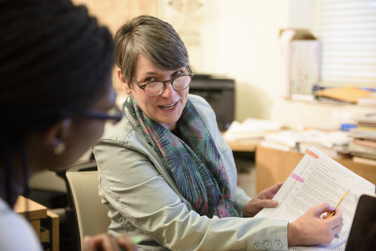 UWArtsSciences's tweet photo. Research projects on Wyoming’s dual-language immersion programs and the state’s first coal town are among this year’s seed grant recipients from our dean's office. 🤝

https://t.co/2bbeFZS6KI

#PrepareForCompleteLiving #TheWorldNeedsMoreCowboys #UWyo https://t.co/wBOjGwdNJz