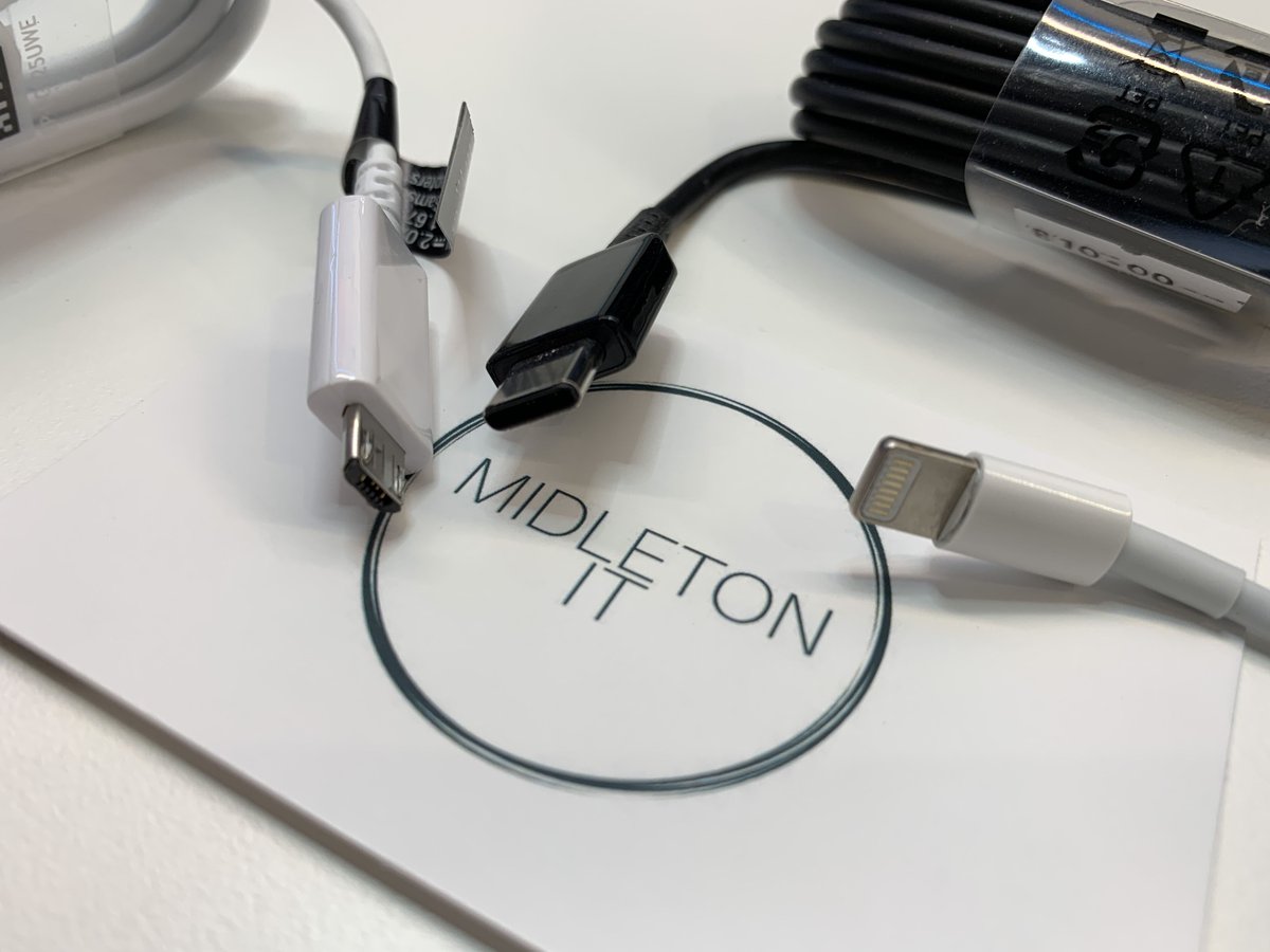 Midleton_IT's tweet image. 🔌 PREMIUM CHARGING CABLES! 🔌

Dont ruin your device by using a cheap charging cable! 

Pop into us in Market Green Shopping Centre and pick yourself up a premium original cable for ONLY €10!

➡️ MidletonIT.ie ⬅️