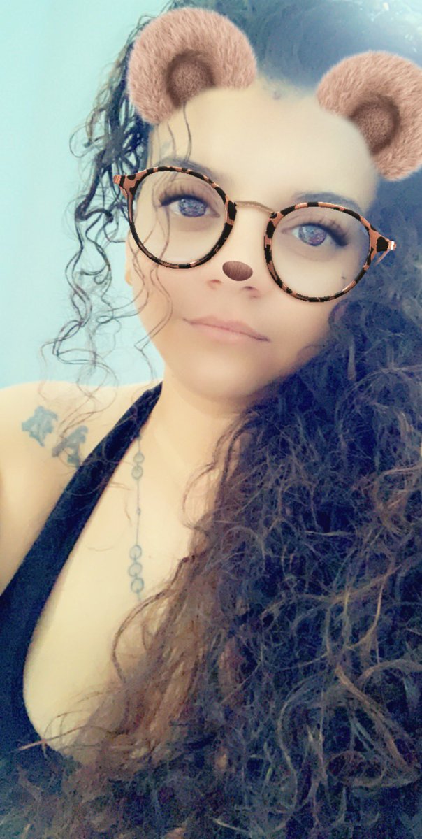 oGirL2K's tweet photo. I recorded a video on snap and I thought the filter voice with my music was hilarious anyway here’s a glimpse of that “dyke” bitch niggas be so proud to drop off I’m 2k lol #nba2k20 #femalegamer #2k20 #snapfilters #lilsumsum https://t.co/HbsdC28jIi