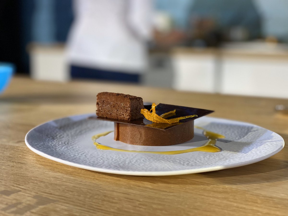 celestedlabanda's tweet photo. Los postres de Oriol Balaguer en Madrid International Pastry, ¡brutal!
#mip2020 @Oriol_Balaguer @madridfusion @MadridPastry #MIP20 #REALEMF20 https://t.co/wLJ3Z5cFhf