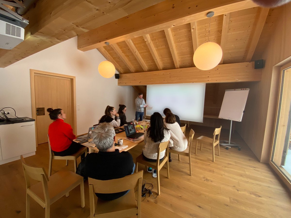 HohnRicarda's tweet photo. Meetings are dull? Not here. To mix it up a little, we hosted our cross-department workshop on a hut in Austria. Not only could we enjoy a new environment that made us feel creative, we also had the chance to enhance our team spirit during our #agile cooking sessions. #bestteam https://t.co/EF08S6yLAH