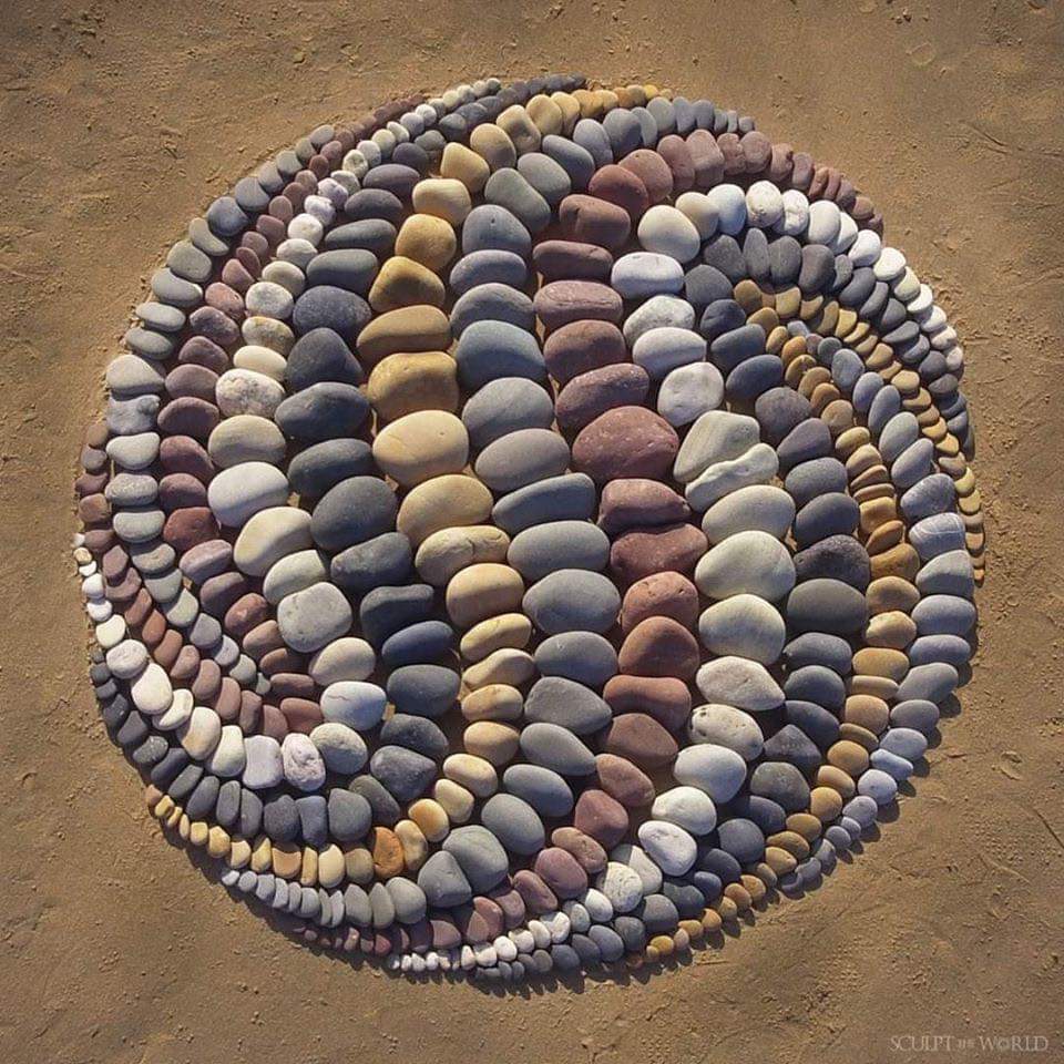 مجرد حجارة ولكن ابداع!😍