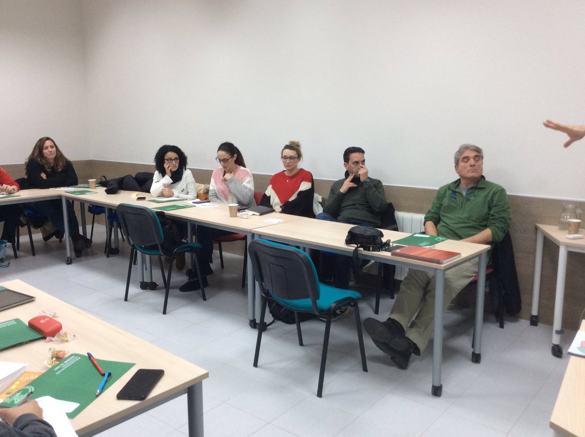 cepronda's tweet photo. Comenzamos la formación “Programación y evaluación por competencias en Ed. Primaria” con @agalamo https://t.co/0uH1278fSo