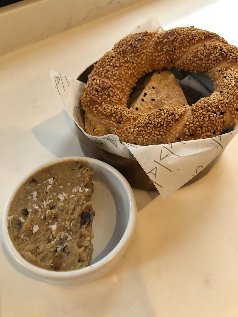 Harry Wallop tweet media