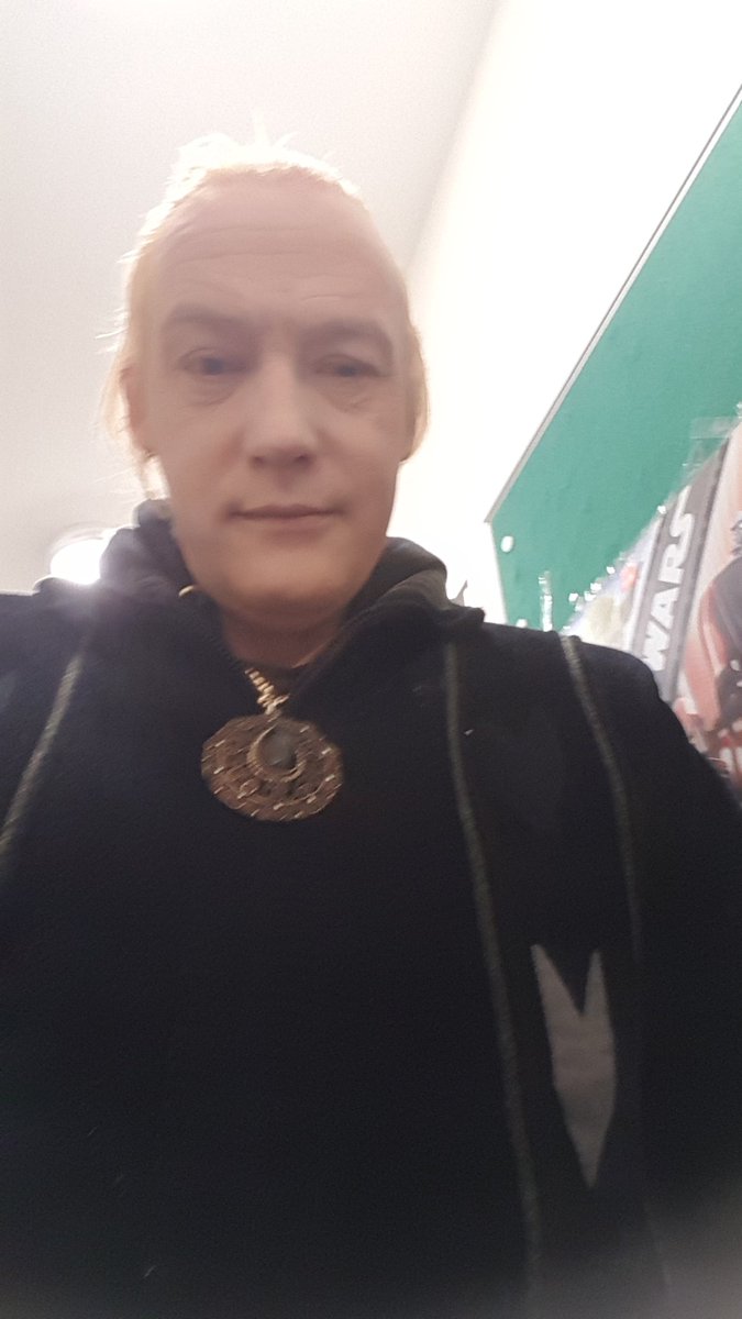 Davidgareth8's tweet image. #asot930