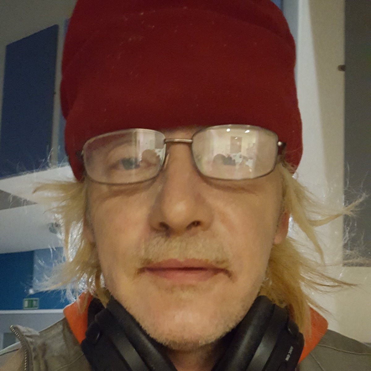 Davidgareth8's tweet image. #asot930