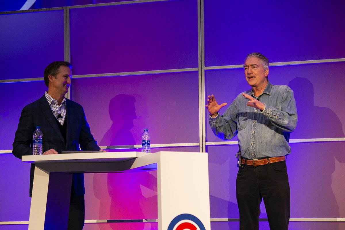 Want to go to #CubsCon this weekend? It’s simple, just RT this tweet for your chance to win. #CubsConContest @watchmarquee   

Guidelines: adobe.ly/383glLM