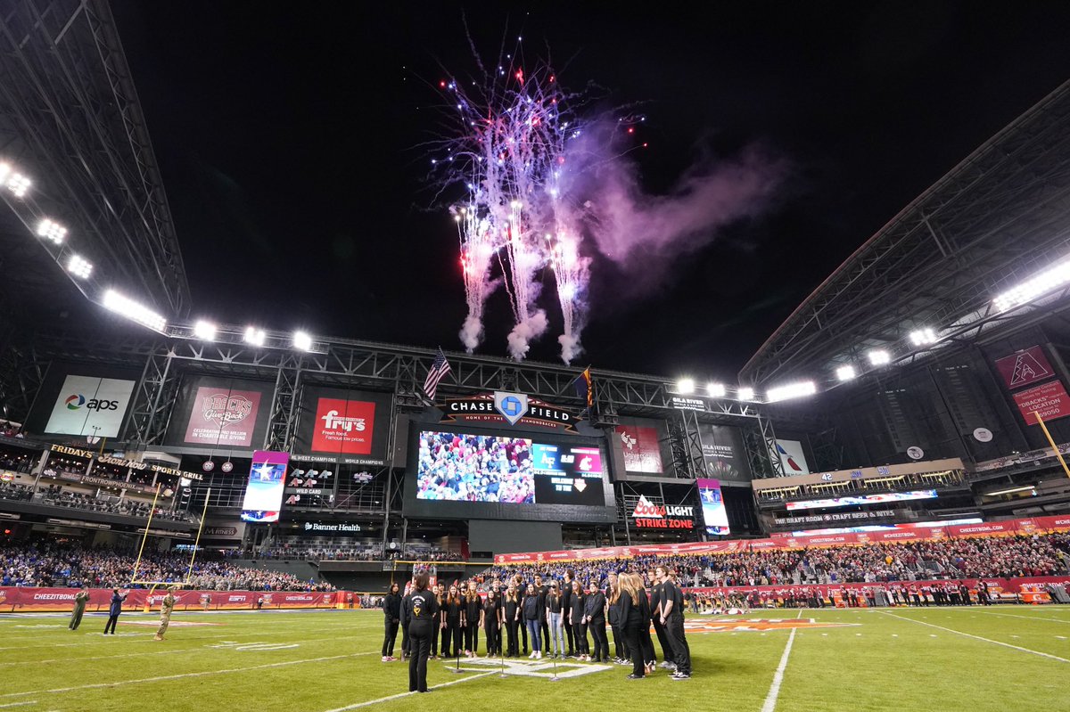 SDOHS CHOIR tweet media