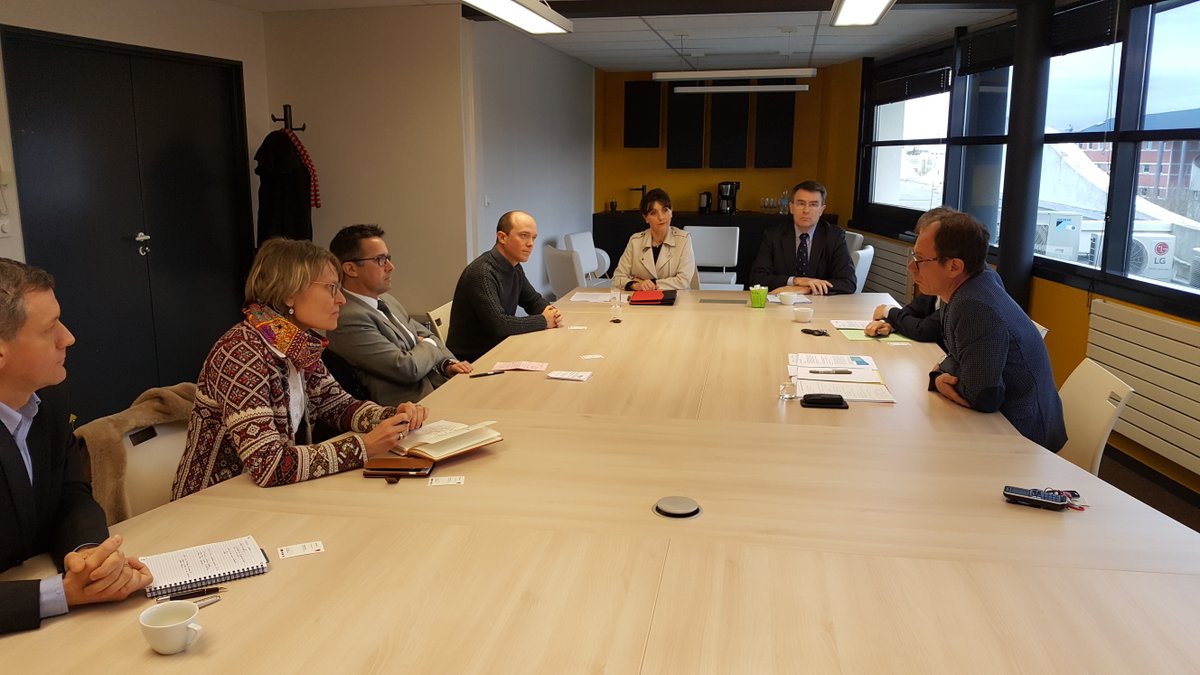 formationaftec's tweet photo. [PARTENARIAT]
Ce matin, l’AFTEC et deux CNPE (Centrales Nucléaires) signaient une convention de partenariat afin de promouvoir les métiers de l'industrie, la formation et l'emploi local 🎓

#aftec #formationaftec #apprentissage #orleans #tours https://t.co/UWOyVLjs0l