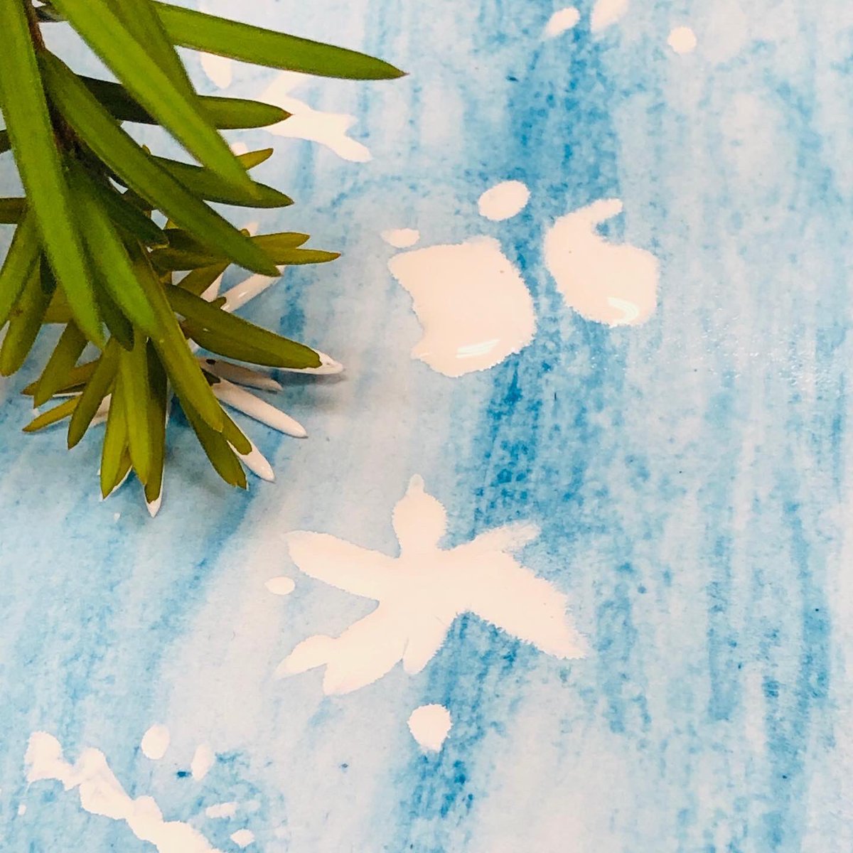 fdkrocks10's tweet photo. “A snowflake is one of God’s most fragile creations, but look what they can do when they stick together.” ~ Unknown ❄️ #winterinquiry #fabatfisher https://t.co/AmaieOs8UC