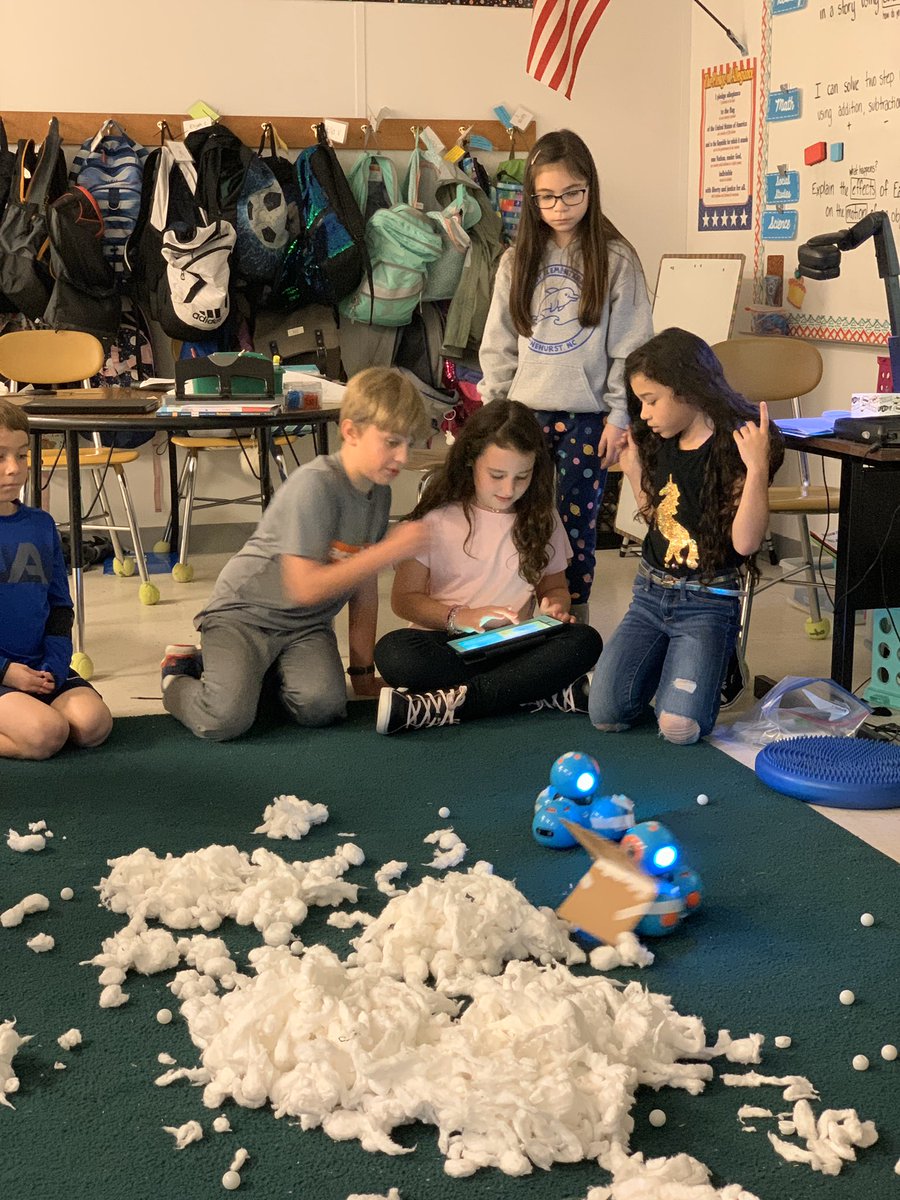 PES 3rd Grade tweet media