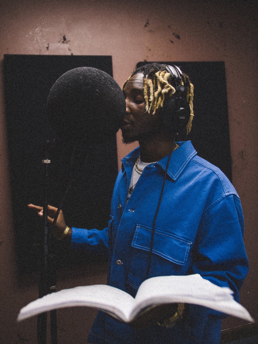 TheProphetNajee's tweet image. 2020 Vision, I guess you see it clearly. #Hello2020 #NewMusic #TheProphetAlbum2021