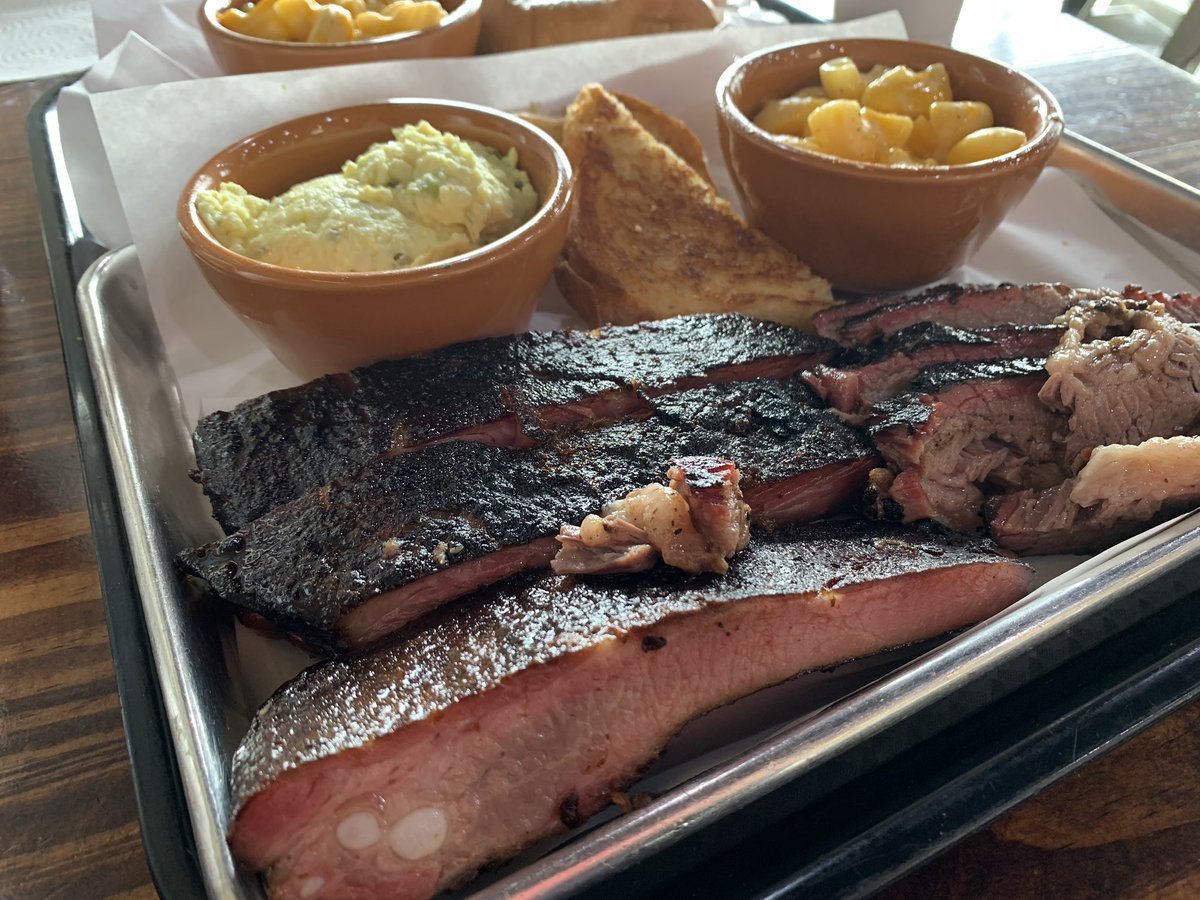 Thank you <a href="/ntr_51/">Na’Ty Rodgers</a> for the 🔥🔥🔥 BBQ recommendation.