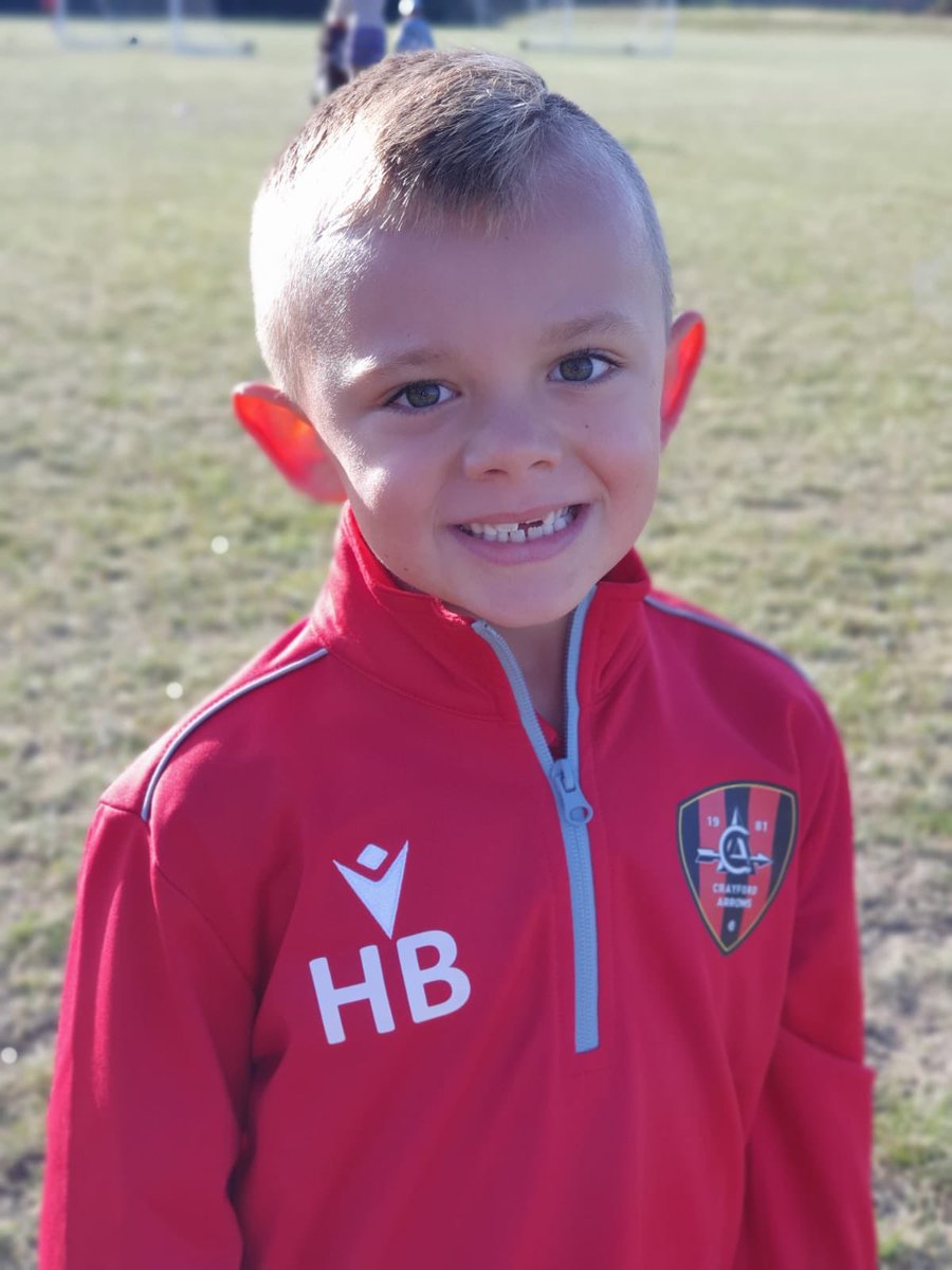 Crayford Arrows shout out, this little man played excellent last night against Gillingham Development so much so he’s been invited back to train with them 💪🏼❤️ keep up the hard work boys.  <a href="/iluminationnnnn/">HB</a>
