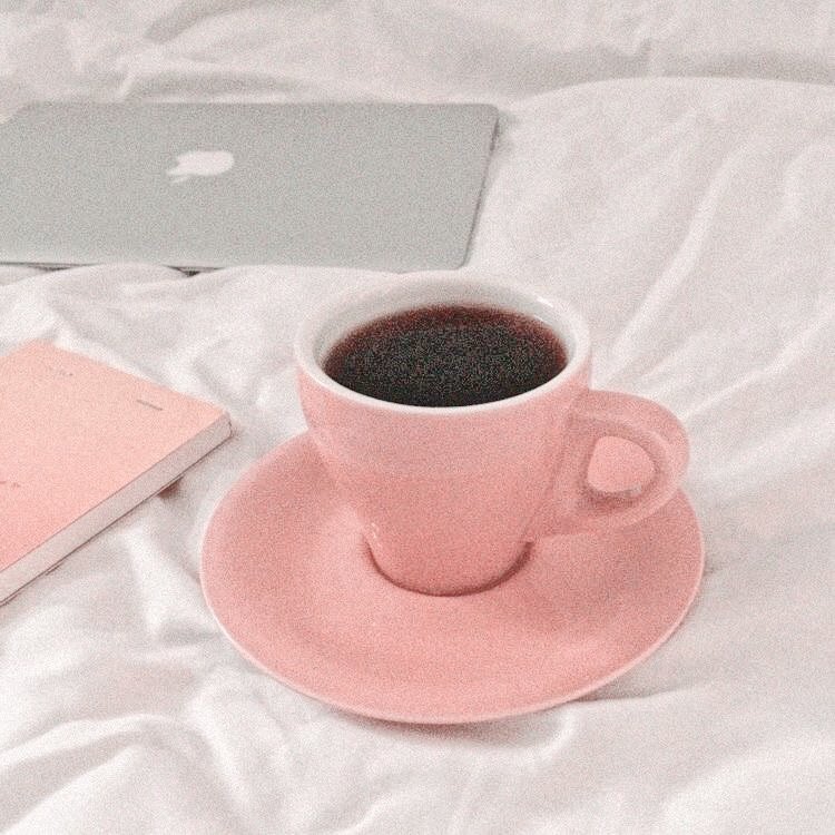 XoGirlythreads's tweet photo. 💓my favorite iced coffee recipes to make at home! https://t.co/p52og6wIe0