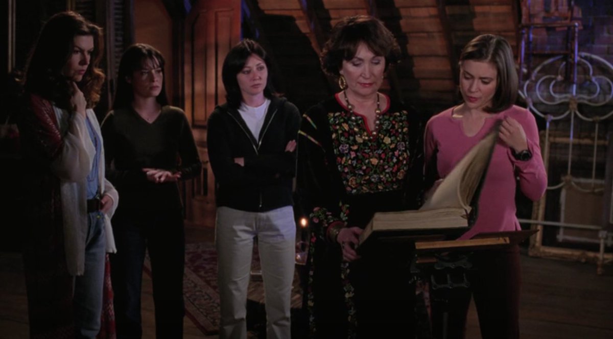 That 70s Episode 🔮 #Charmed