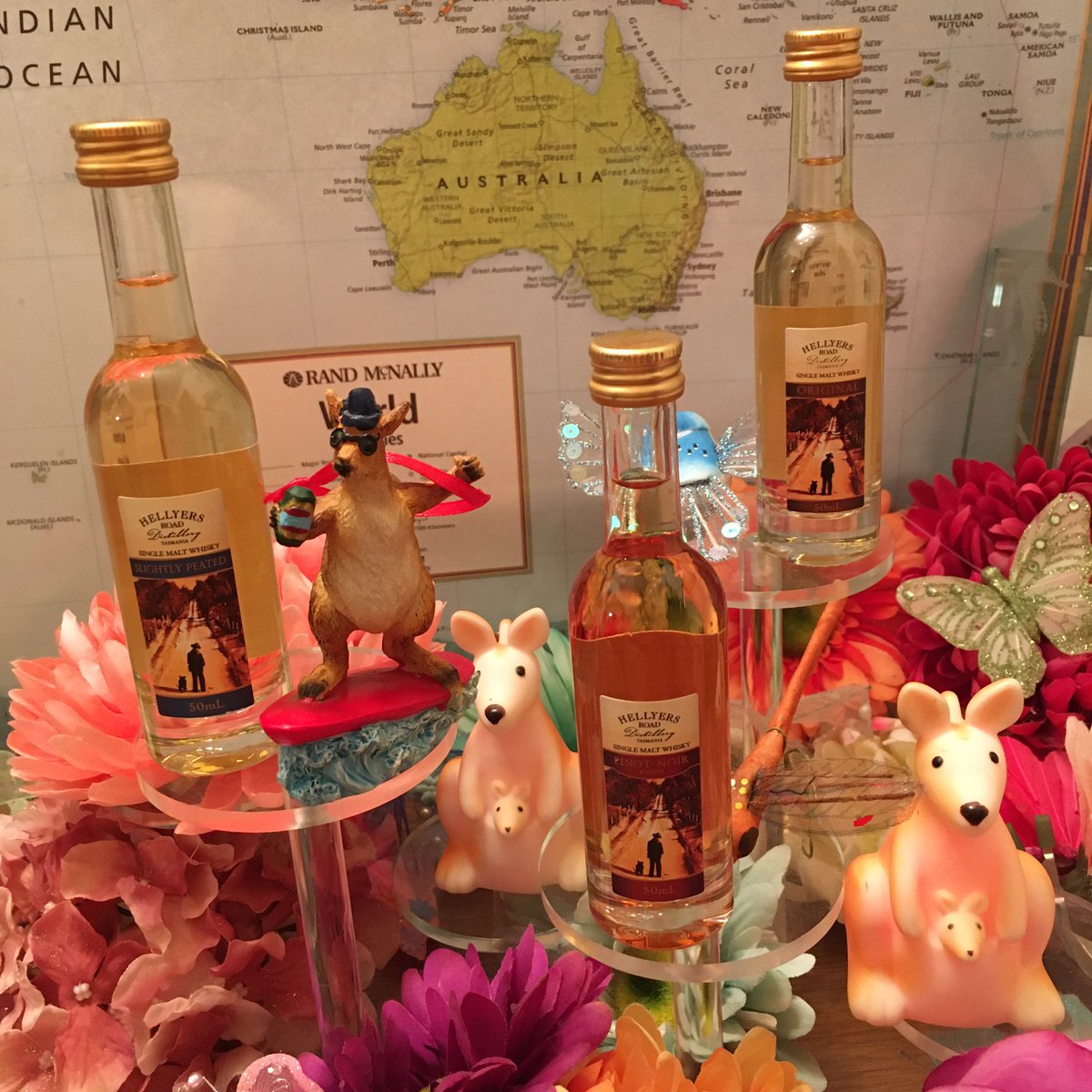 AustinTXScotch's tweet image. Brought home this lovely mini set from Australia! @HellyersD Hellyers Road Distillery Is a Tasmanian whisky distillery which has been making whisky since 1999. I will definitely be opening and drinking these sometime soon! #hellyersroadwhisky #tasmanianwhisky #australianwhisky