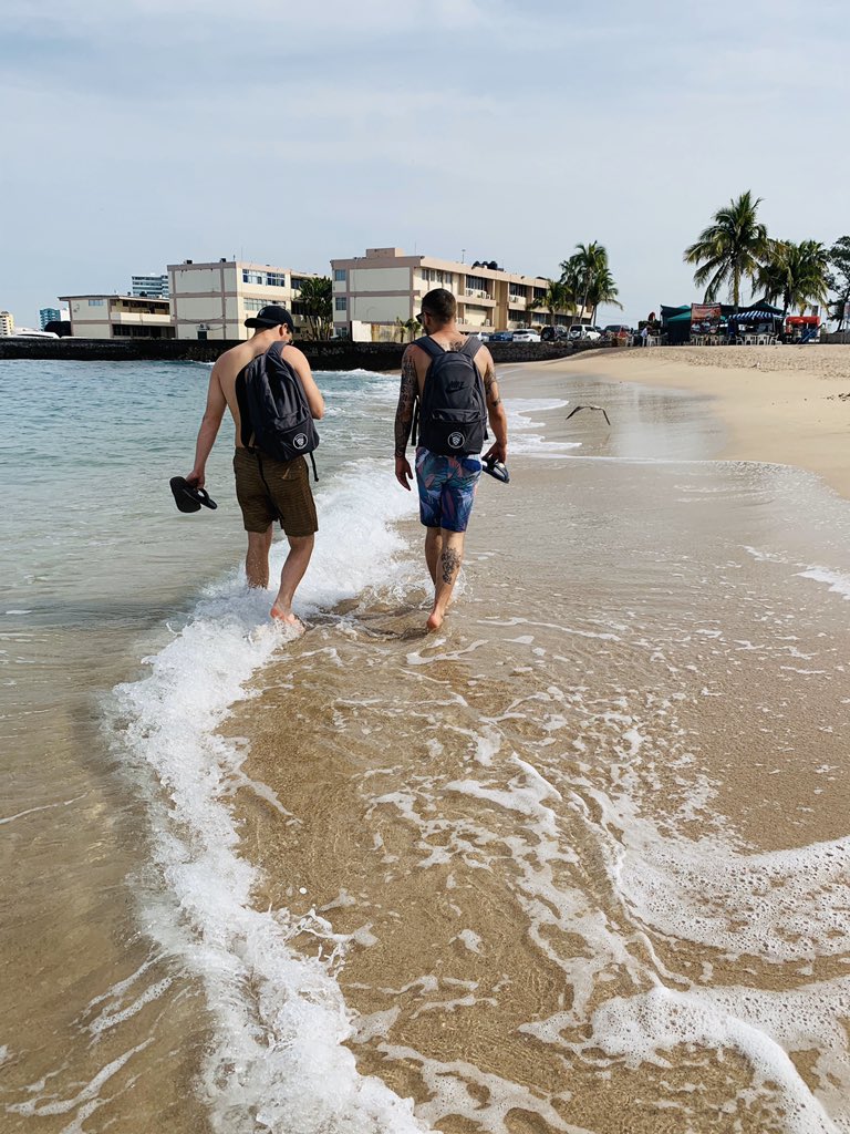 kaaiittt27's tweet photo. The boys and I had such a good day at the beach! #8760 #ecoshield 💙💙 https://t.co/Fq6SdDN9zG