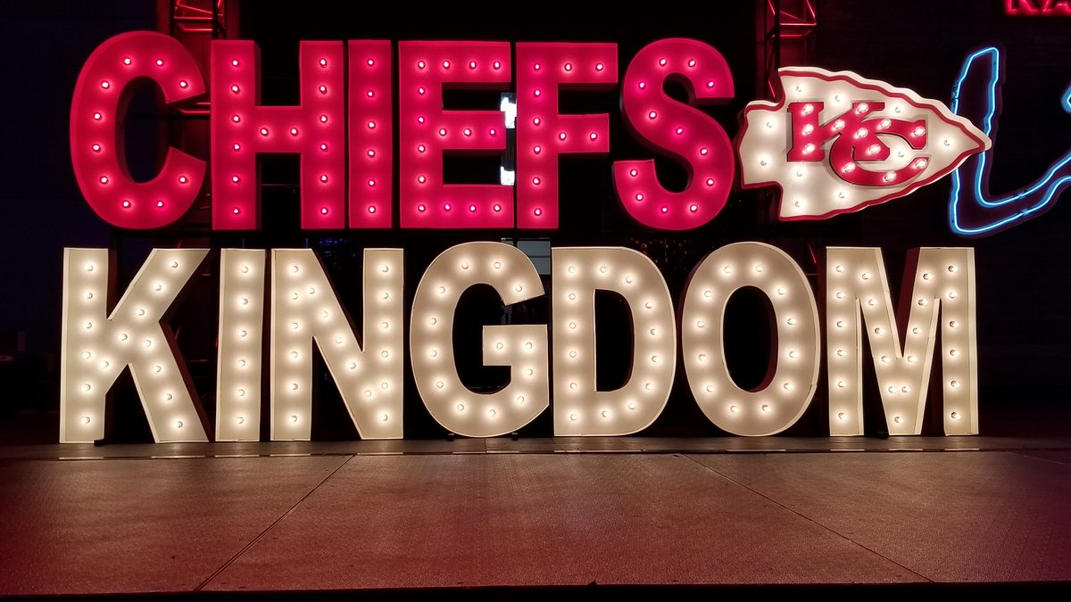 "This is the most beautiful sight these eyes have ever seen"  -- Daniel Ruettiger

#ChiefsKingdom