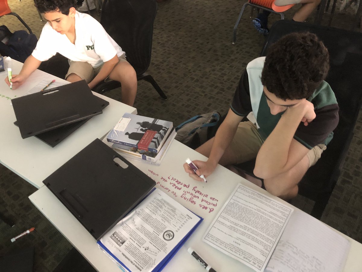 JesGilbert5's tweet photo. Kicking off our Constituon unit by using @RightQuestion QFT to develop questions about our founding document! #sschat #edutwitter #flexibleseating #studentbased https://t.co/3k2DlwaIKY