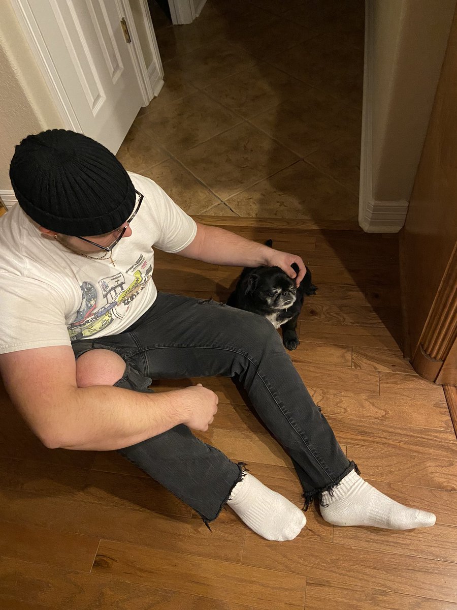 jermemiahh's tweet photo. My good boy passed away this morning after 13 years due to an enlarged heart. He was the best dog I’ve ever had. I miss you Lucky thanks for being my best bud. I’ll see you on the other side my brother. I love you. 🖤 https://t.co/wwi2onz2at