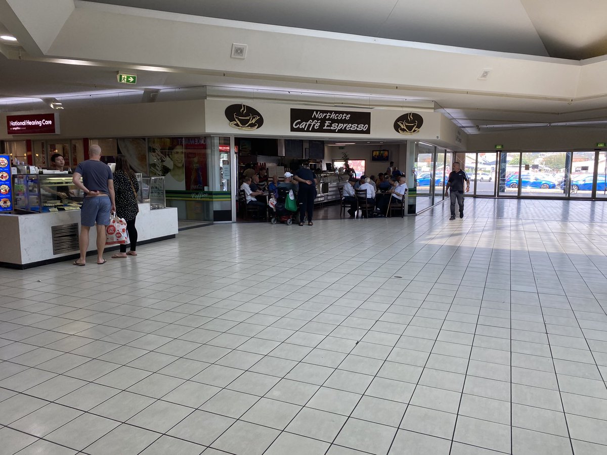 Headwellred's tweet photo. Noofies plaza being the hotbed of intrigue today.., many elderly gentlemen taking coffee and breaking hearts everywhere I look #noofieplaza #plazalife #northcotestories #livinginthefastlane https://t.co/Ny7T9oRd3G