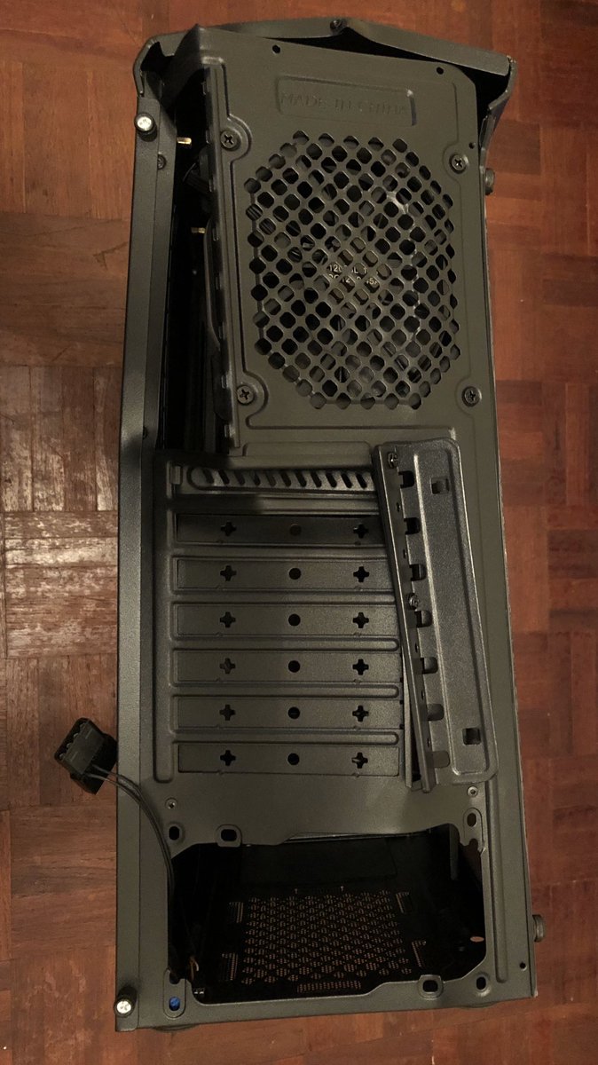 chloke83's tweet image. So.....my new PC case just arrived from #amazon 

Pretty sure it is not supposed to be in the shape of a hexagon, I mean seriously WTF!! 

Looks like it has been trampled on by a bloody elephant!! 

#dissapointed #badpackaging #broken #damaged #pccase #AmazonPrime #delivery