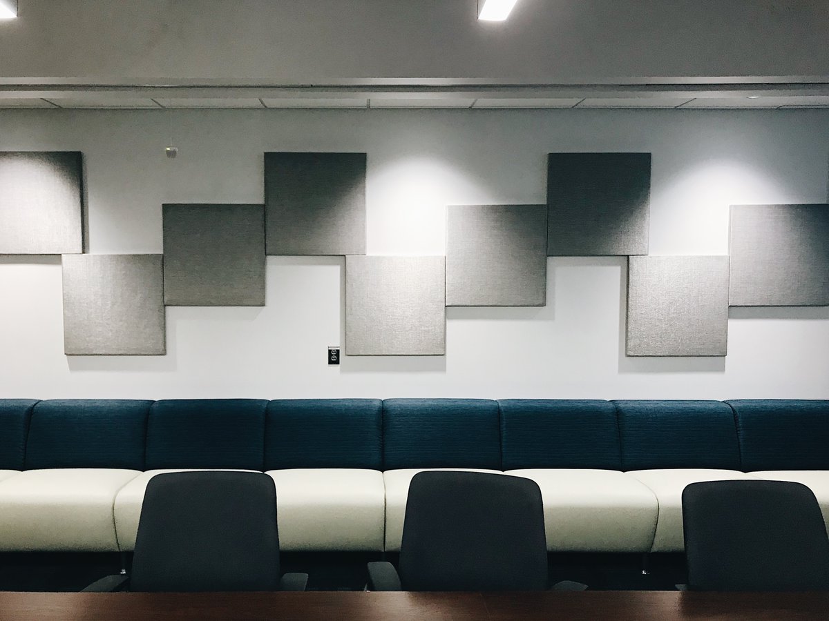 JohnsrudArch's tweet photo. We are loving this newly renovated conference room for one of our clients in NJ. The soft seating wraps around the corner to provide not only a pop of color but comfortable and extra seating for all day meetings! #JAdesigns #interiordesign #corporate #meetingspace #teambergmann https://t.co/ZM2mgu3gLs
