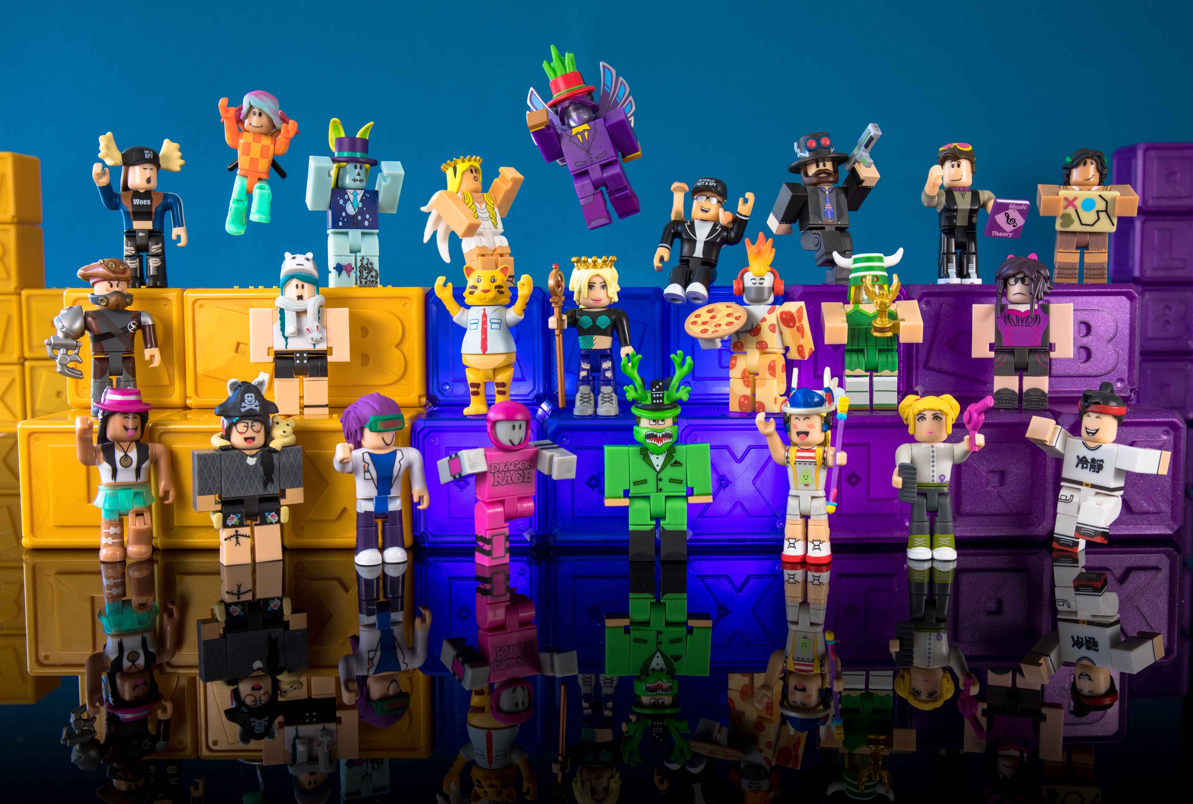 John Shedletsky on X: #Roblox toys now available at a Toys R Us near  you unless you live in San Mateo. Cuz w…    / X