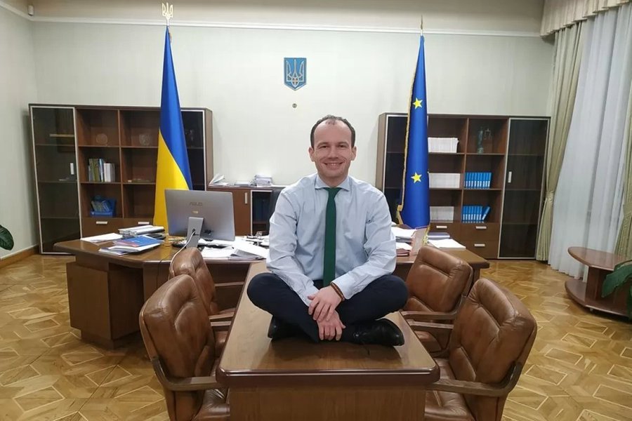 Зеленський своїм указом призначив 53 суддів у місцевих судах - Цензор.НЕТ 7316