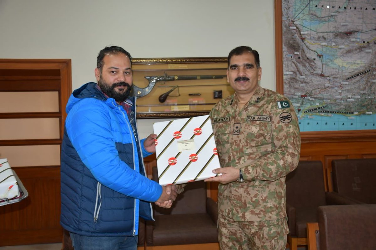 YaheyaAshfaq's tweet image. Thanks to Pakistan Army for awarding me extraordinary Pakistani Talent abroad.

Special thanks to all commanders and special thanks to Col. Sikandar Hayat Choudhary Siki

My dedication and passion alway remain with same enthusiasm “Pakistan Comes First” #PakistanZindabad