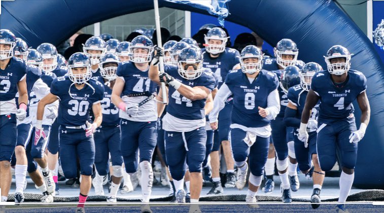 Honoured and blessed to receive an offer from <a href="/UofTBluesFB/">Varsity Blues Football</a> . Thank you to Coach Marshall, Mullen and Cappiello for inviting me on an official visit and allowing me to see all that the University of Toronto has to offer. @VarsityBluesFB #Varsityblues