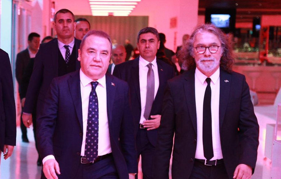 Muhittin Böcek