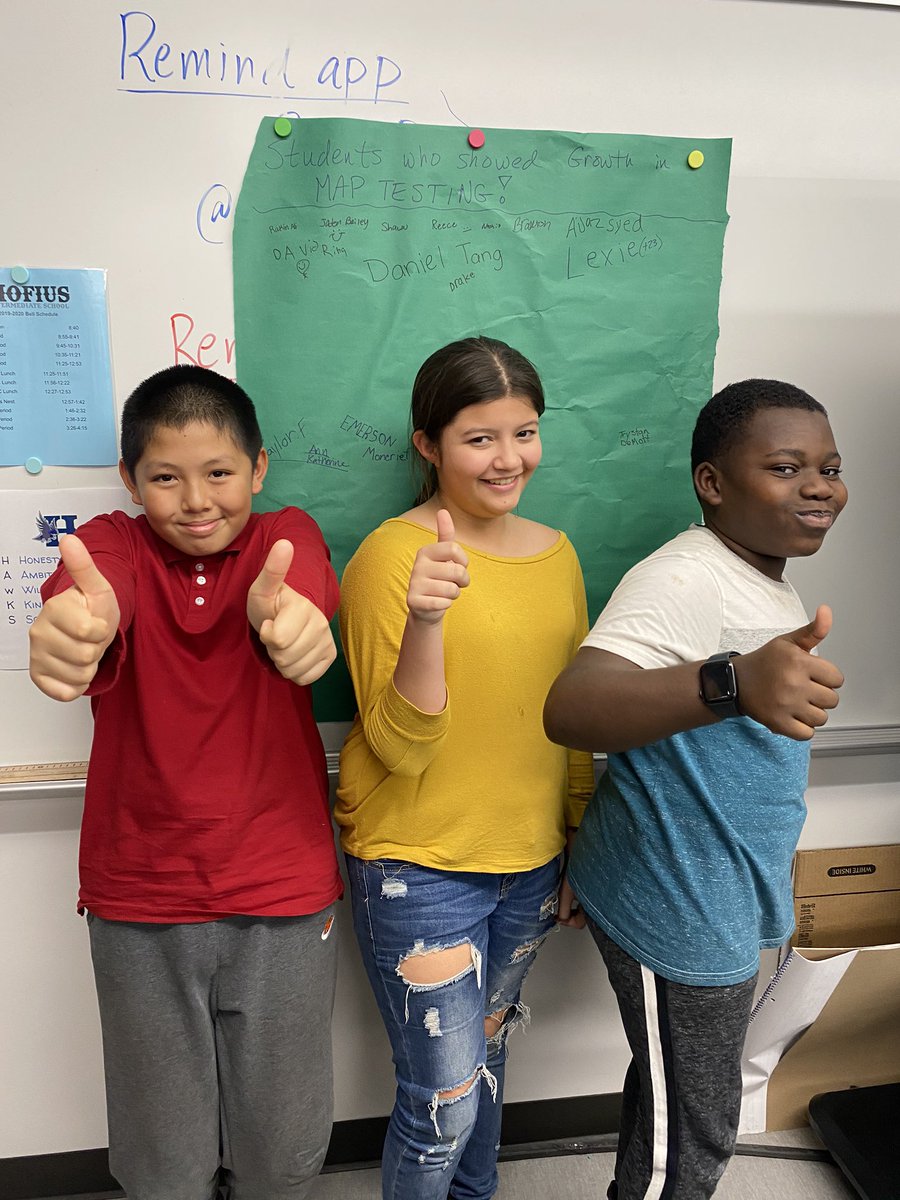 Celebrated my students’ growth on MAP testing by signing our “growth poster”! With AMBITION and WILLINGNESS they will be ready to  SOAR on the end of the year MAP! <a href="/paigecmoser/">Paige Moser</a> <a href="/HofiusKISD/">Hofius Intermediate</a> #sOARinginto2020