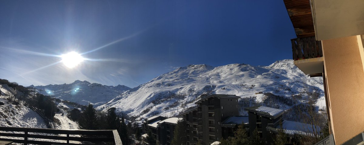 OCASkiTrip's tweet photo. Beautiful ski weather in Les Menuires 🎿☀️ https://t.co/aFGcoqIFFK