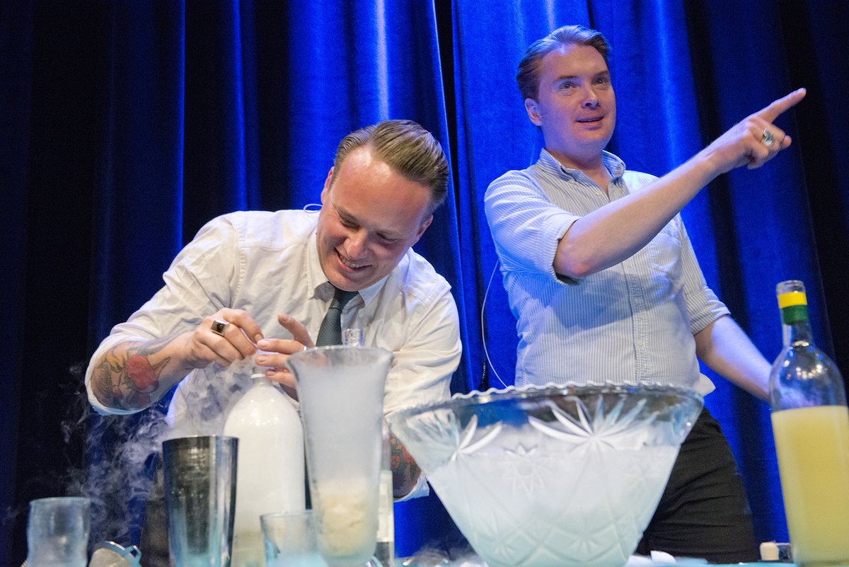 exploratorium's tweet photo. 🍸 #SipYourScience on Friday, February 7 at the Science of Cocktails: the Exploratorium's most spirited, all-inclusive fundraiser party. 

Enjoy innovative cocktails from 20+ open bars along with cocktail science. Curious? Explore more: https://t.co/8Cpp8q9mUf https://t.co/Lwd14Vfuac