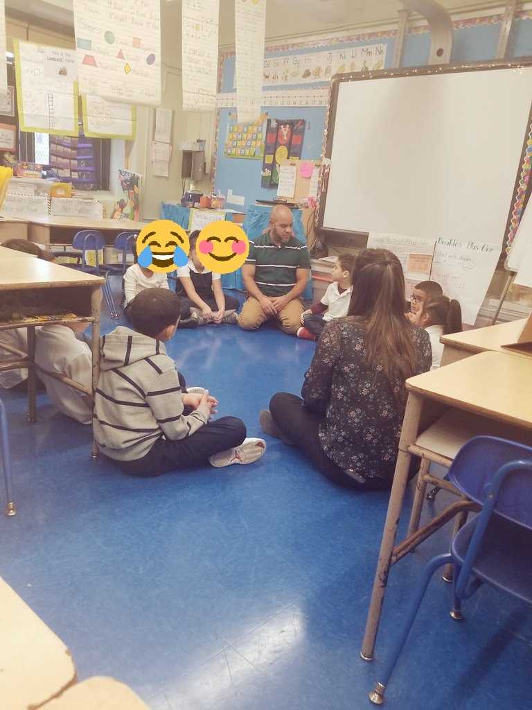 SylviaGimenez1's tweet photo. There is evidence of Hallmark 2: Talk/discuss to build language and knowledge at P.S. 274 as students engaged in a Socratic Seminar. @D32Bushwick #AdvancedLiteracies #ILF #CRSE @ExecSuptKWatts @pizzillo @BKNorthNYCDOE #WeAreBrooklynNorthStrong https://t.co/dWZE09JNqW