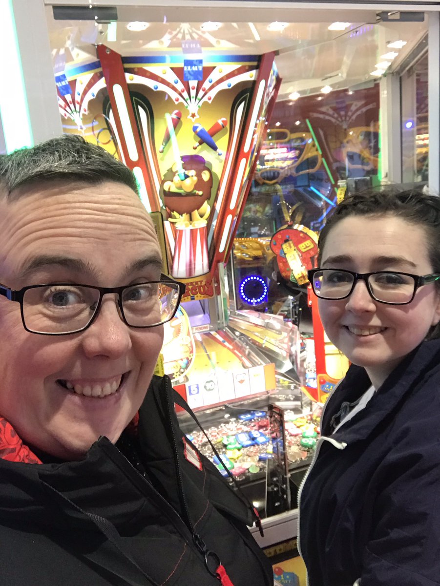 saradavies13's tweet image. Had such a fun birthday today @MissJesscat13  knows how to plan a perfect day 😃😃😃 a trip to @tobycarvery for breakfast. To #funstation then @VolcanoFallsUK.  Movie @cineworld all went absolutely amazing however trust @McDonaldsUK to put a downer on it.