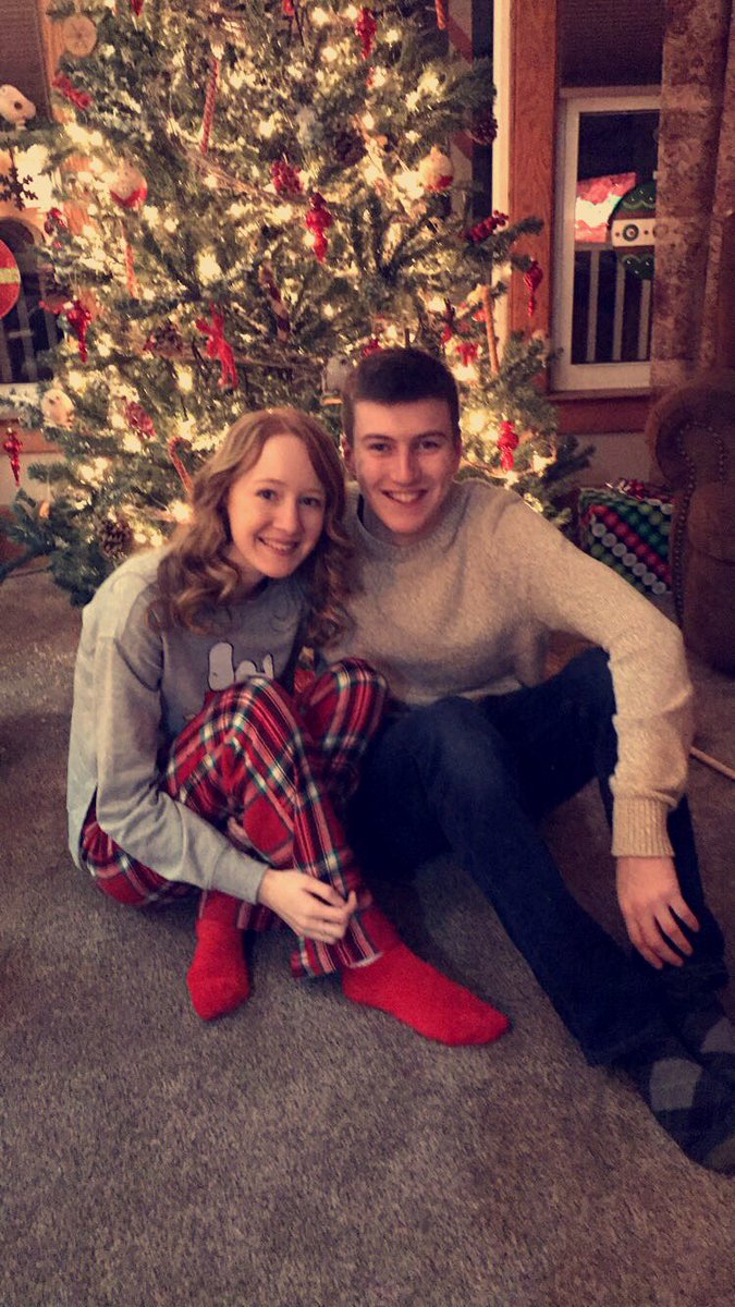 EricSollund's tweet photo. Happy birthday to my best friend and better half, 22 has never looked so good @Bailey_Schnell https://t.co/cxcNOs04v7