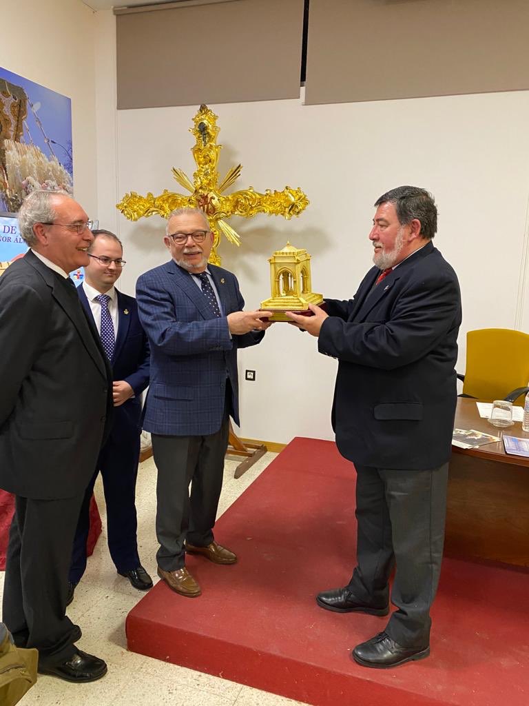 Hermandad San Pablo tweet media