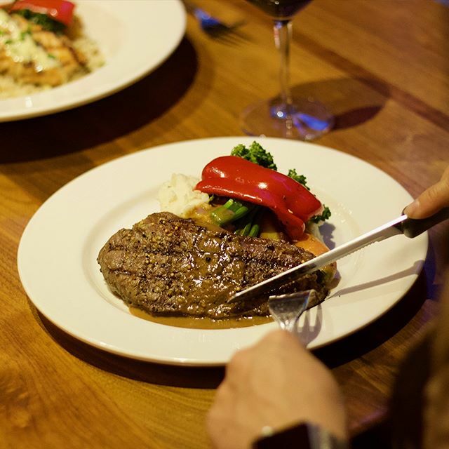 VPSTEAK's tweet photo. Have you booked your table for Happening Gourmand? 👉 Do it now: #LinkInBio
📸: @lecuisinomane
-
Avez-vous réservé votre table pour Happening Gourmand?
👉 Faites-le maintenant: #LinkInBio
📸: @lecuisinomane
.
.
.
.
.
.
.
.
#vieuxportsteakhouse #mtlfood  … https://t.co/ev3xRtD3He https://t.co/zxNZx3yvkp