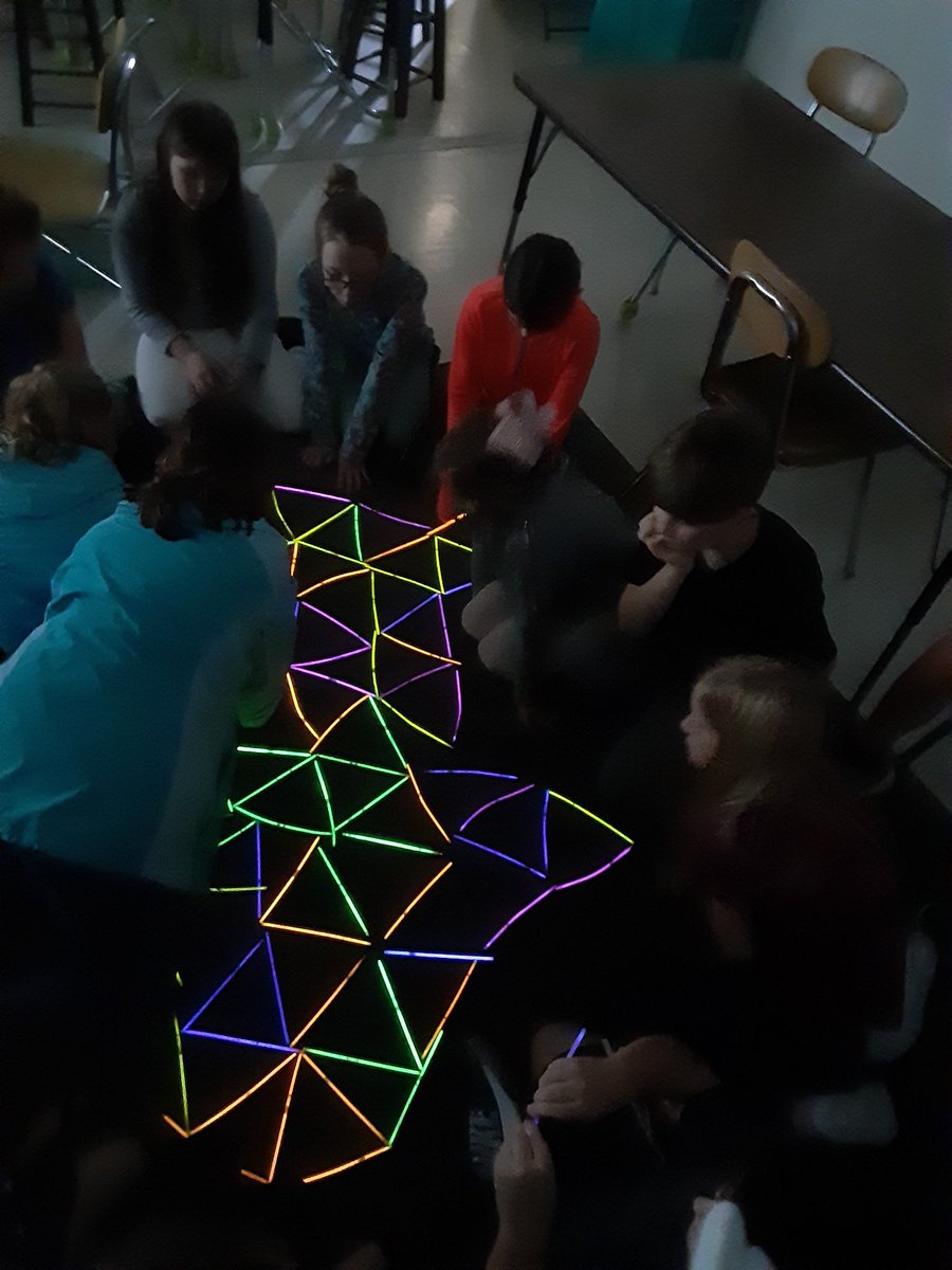 Liza Hunt tweet media