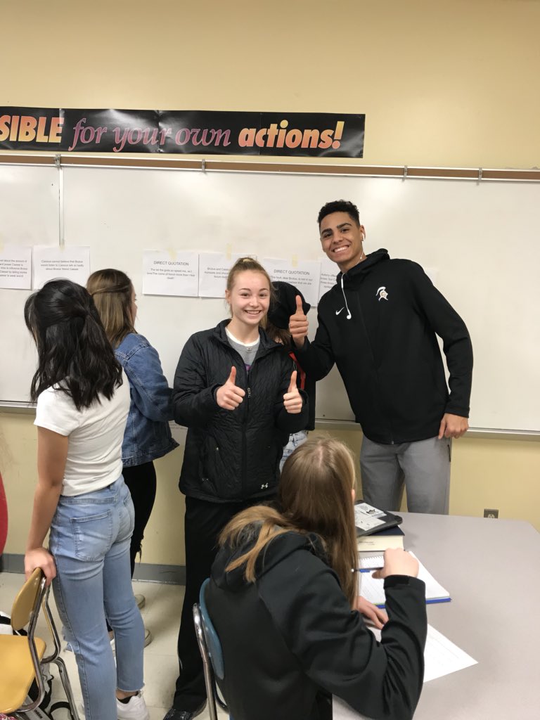 AmyMartinELA's tweet photo. Awesome review activity for Julius Caesar! I randomly handed out events from Acts I and II and students had to put them in order on a timeline. Lots of good discussions in arranging the events! #TheKnightWay #Shakespeare https://t.co/i4mVcJ4hWA
