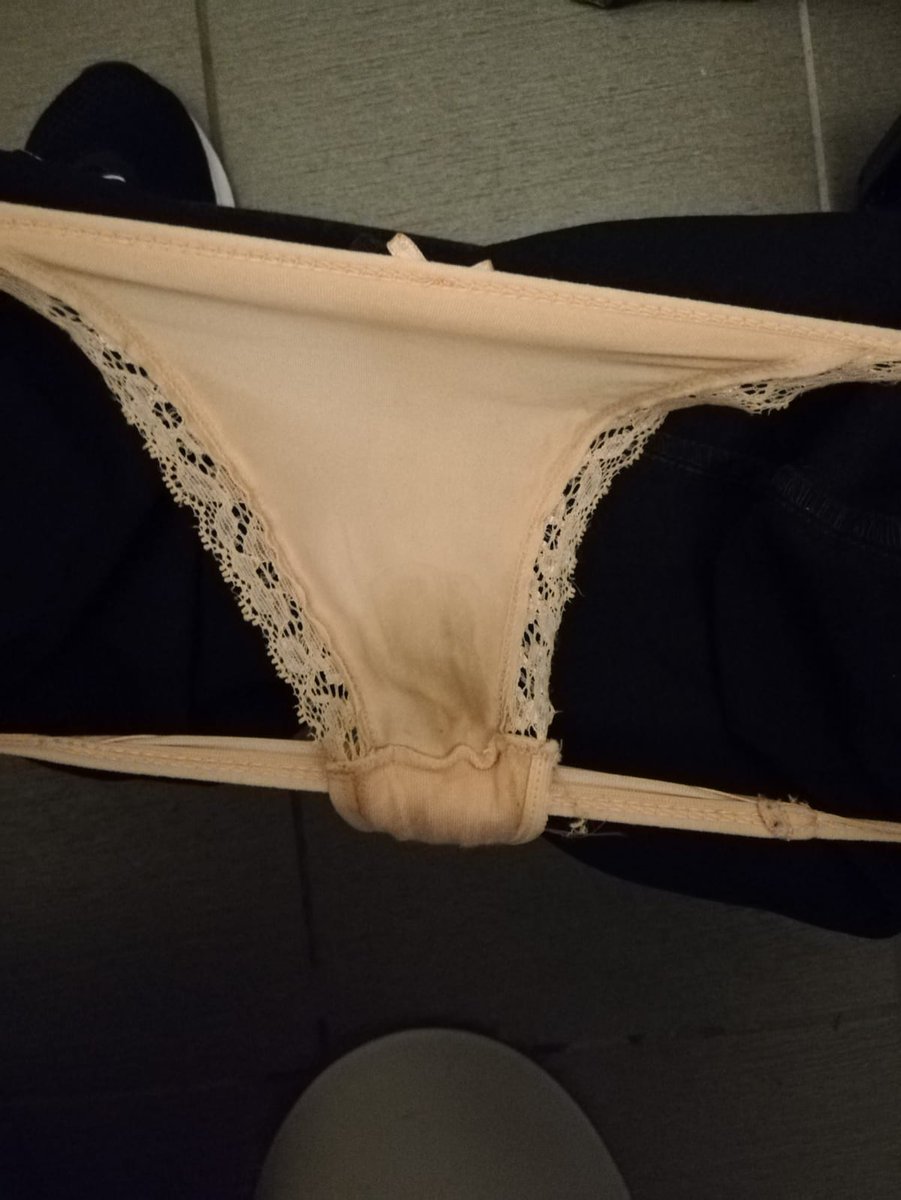 𝕄𝕣𝕒𝕟𝕕𝕄𝕣𝕤𝔽𝕚𝕝𝕥𝕙 ✰𝟚𝟛𝕜✰ tweet media